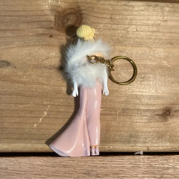 1996 VINTAGE BARBIE Enchanted Evening Keychain • Pink Gown - Picture 3 of 6
